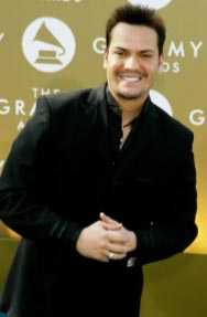 victor-manuelle01.jpg