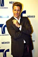 fernando-carrillo01a.jpg